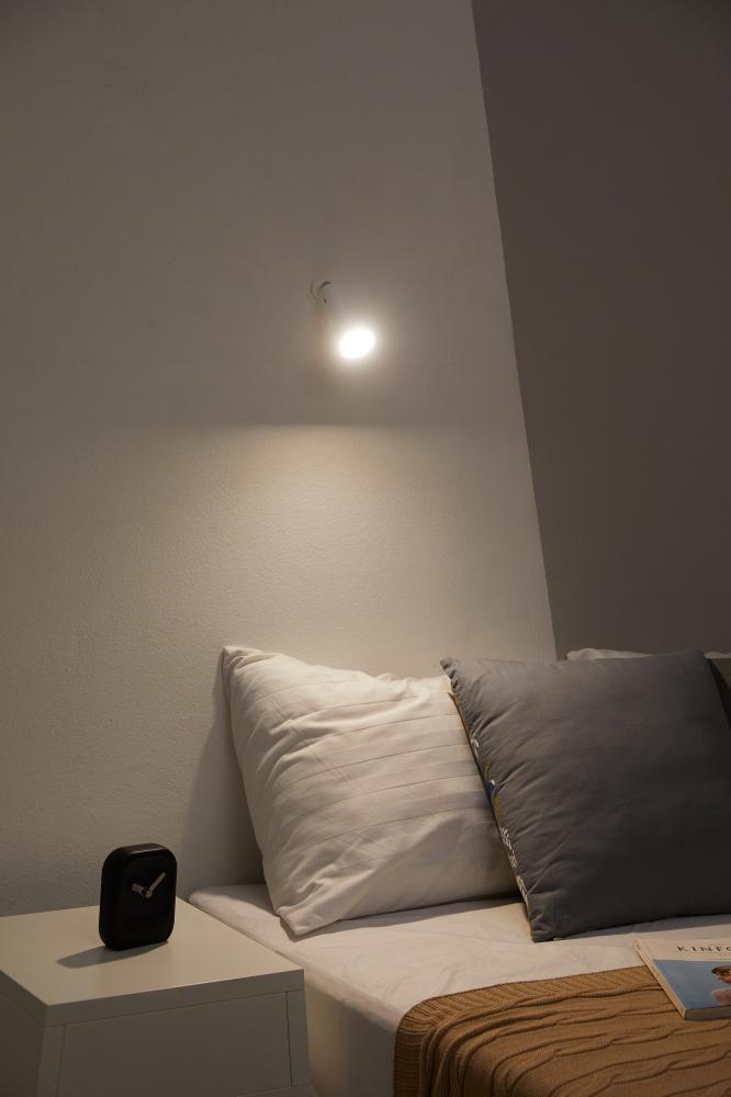 (預購) PRISM LED多功能無線磁吸桌燈