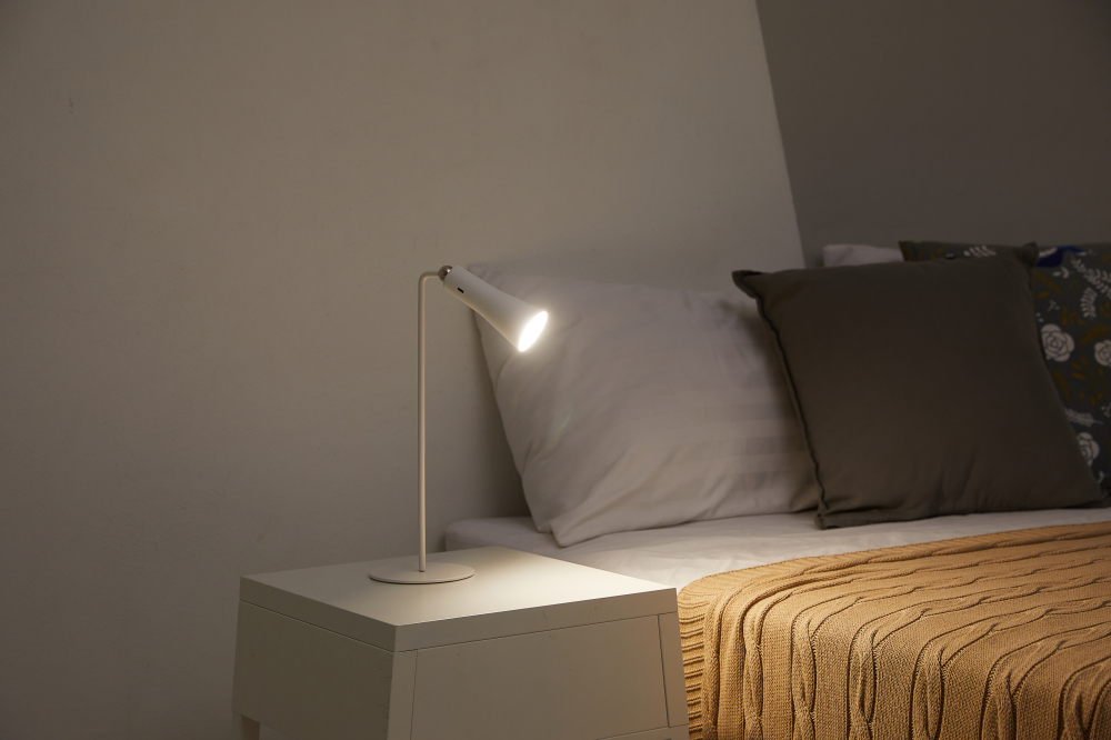 (預購) PRISM LED多功能無線磁吸桌燈