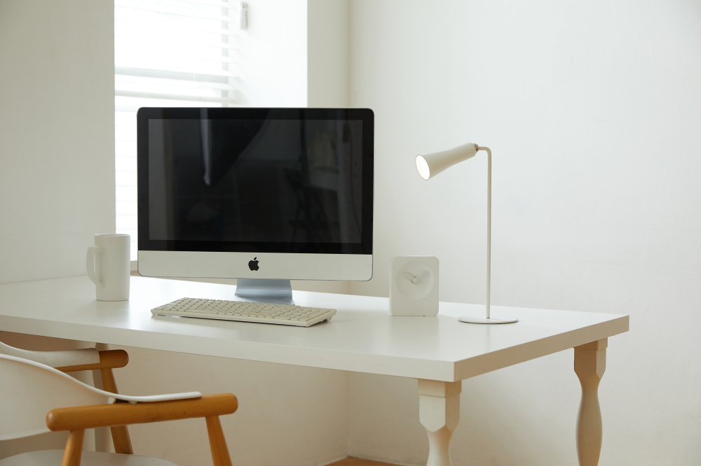 (預購) PRISM LED多功能無線磁吸桌燈