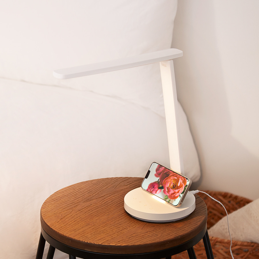 Prism LED無線可折疊桌燈-白